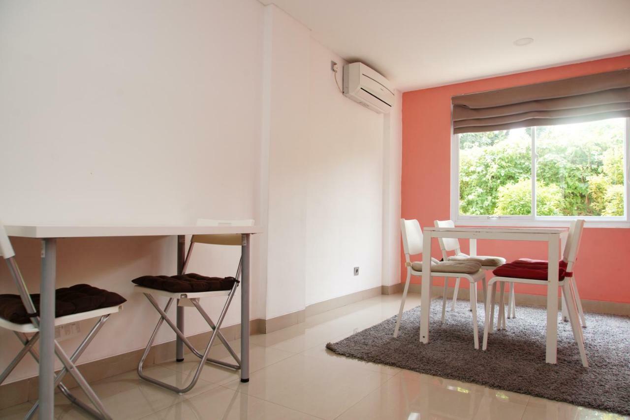 Residence T63 By Shm Giacarta Esterno foto
